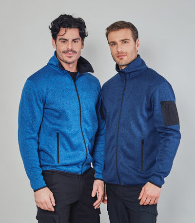 Knitted fleece moena