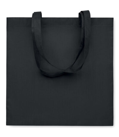 Shopper in tnt rpet
