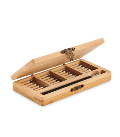 Set di utensili da 24 pezzi